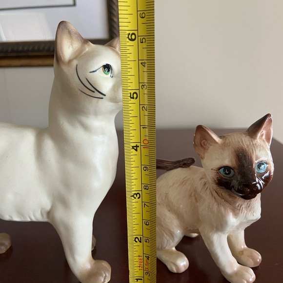 Lot of 2 Siamese Cat Porcelain Figurines Smaller is Lefton Cute Cat Japan - Picture 10 of 10